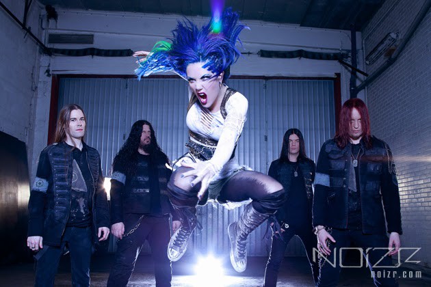 Arch Enemy's vocalist Alissa White-Gluz continues tour with broken ribs