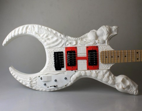 Video: how 3D-printed guitar sounds like